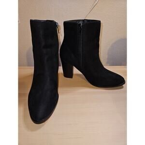 DREAM PAIRS Women's Sz 8 Anita Black Faux Suede Chunky Block Heel Ankle Booties